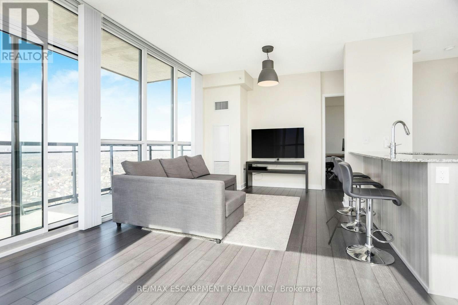3304-3975 Grand Park Drive, Mississauga, ON, L5B 0K4 - 8
