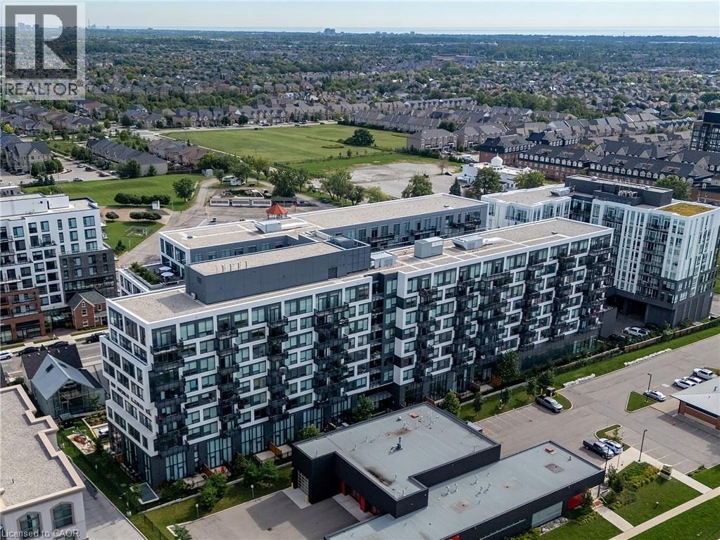 702-2450 Old Bronte Road, Oakville, ON, L6M 5P6