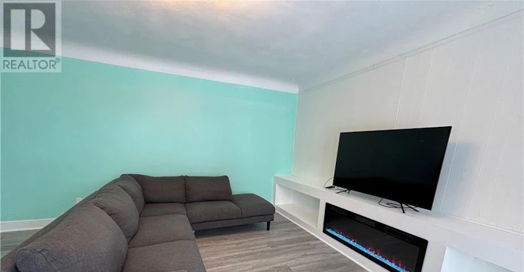 UPPER-118 Jacobson Avenue, St. Catharines, ON, L2T 3A5 - 3
