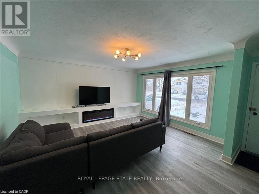 UPPER-118 Jacobson Avenue, St. Catharines, ON, L2T 3A5 - 2