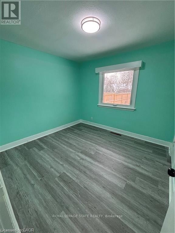 UPPER-118 Jacobson Avenue, St. Catharines, ON, L2T 3A5 - 11