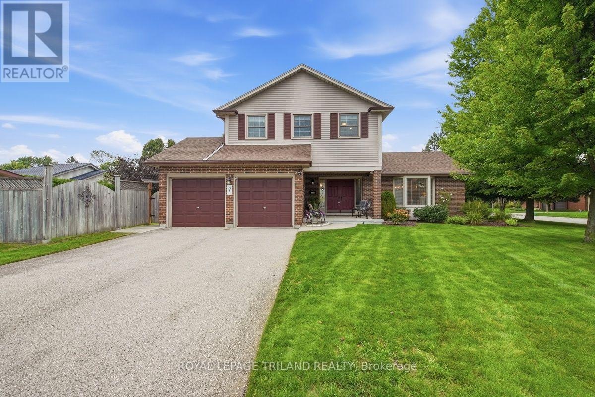 7 Glenview Crescent, London, ON, N5X 2P8