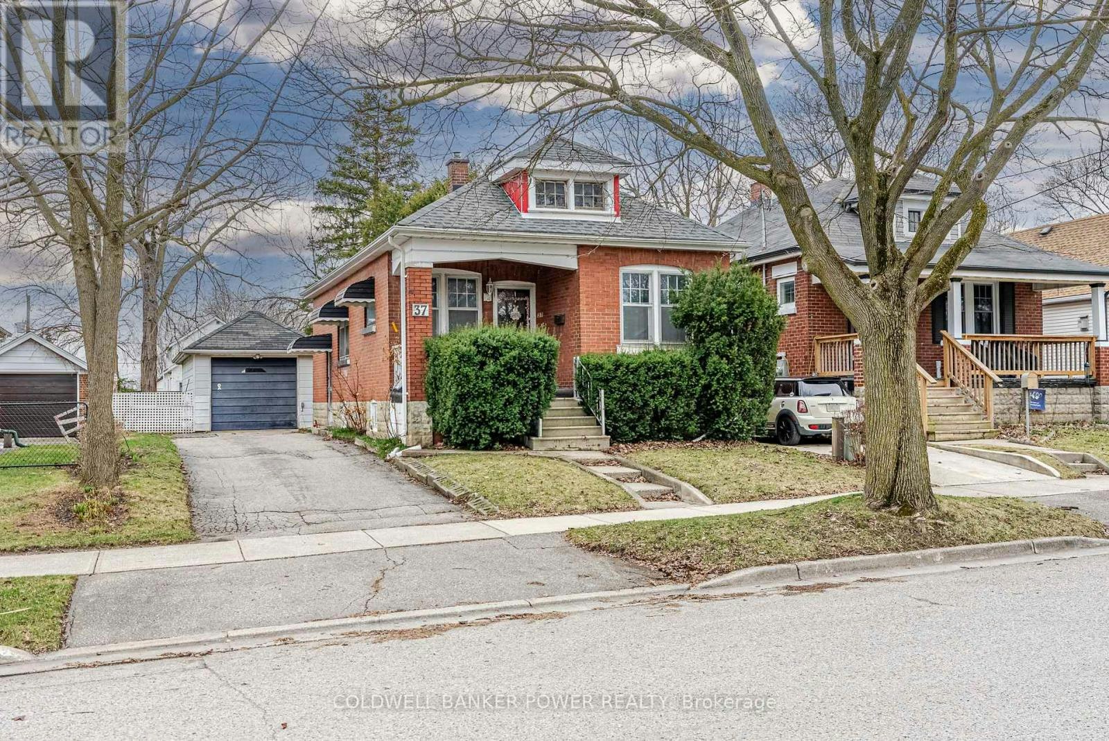 37 Linwood Street, London, ON, N5Y 1W1