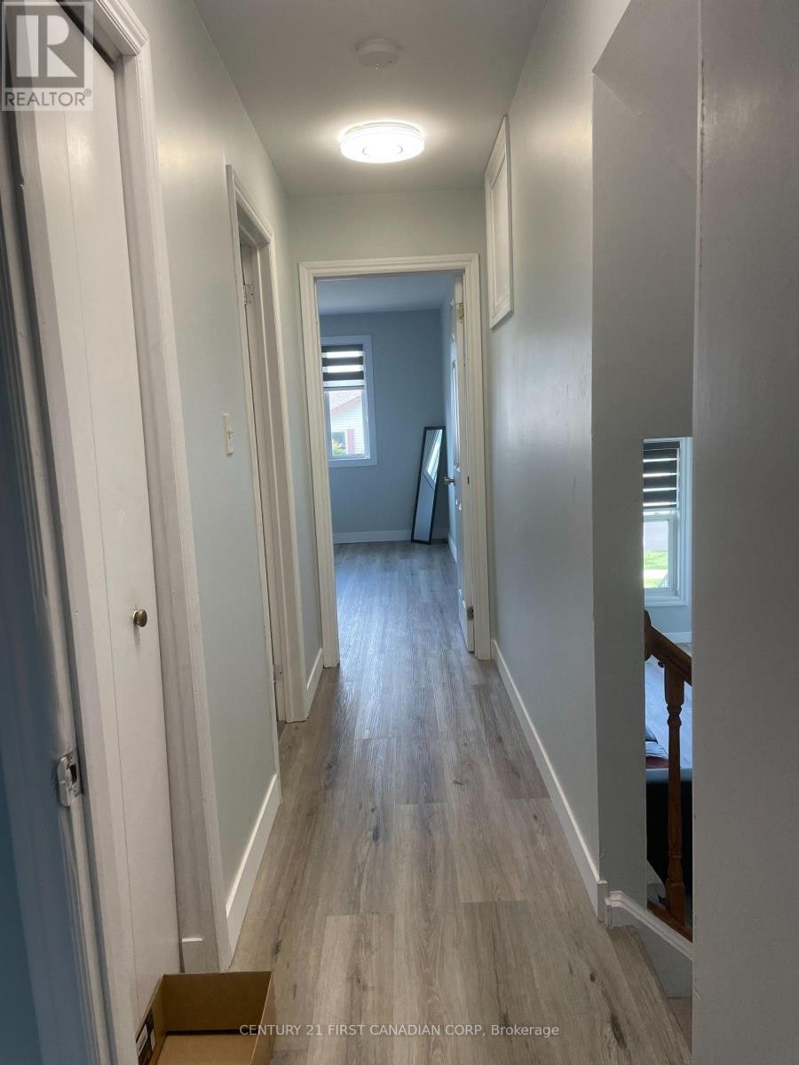 1044 Cree Avenue, Woodstock, ON, N4T 1A2 - 10