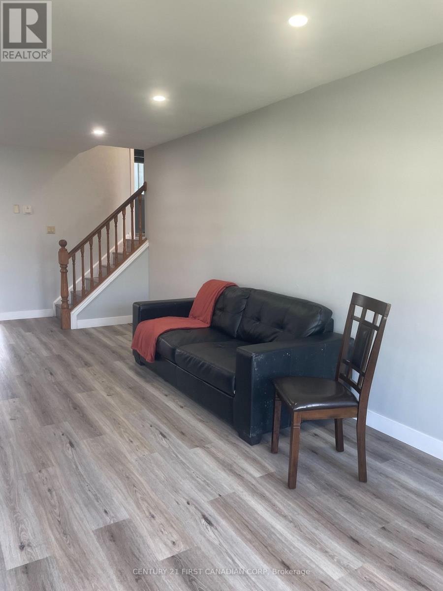 1044 Cree Avenue, Woodstock, ON, N4T 1A2 - 3