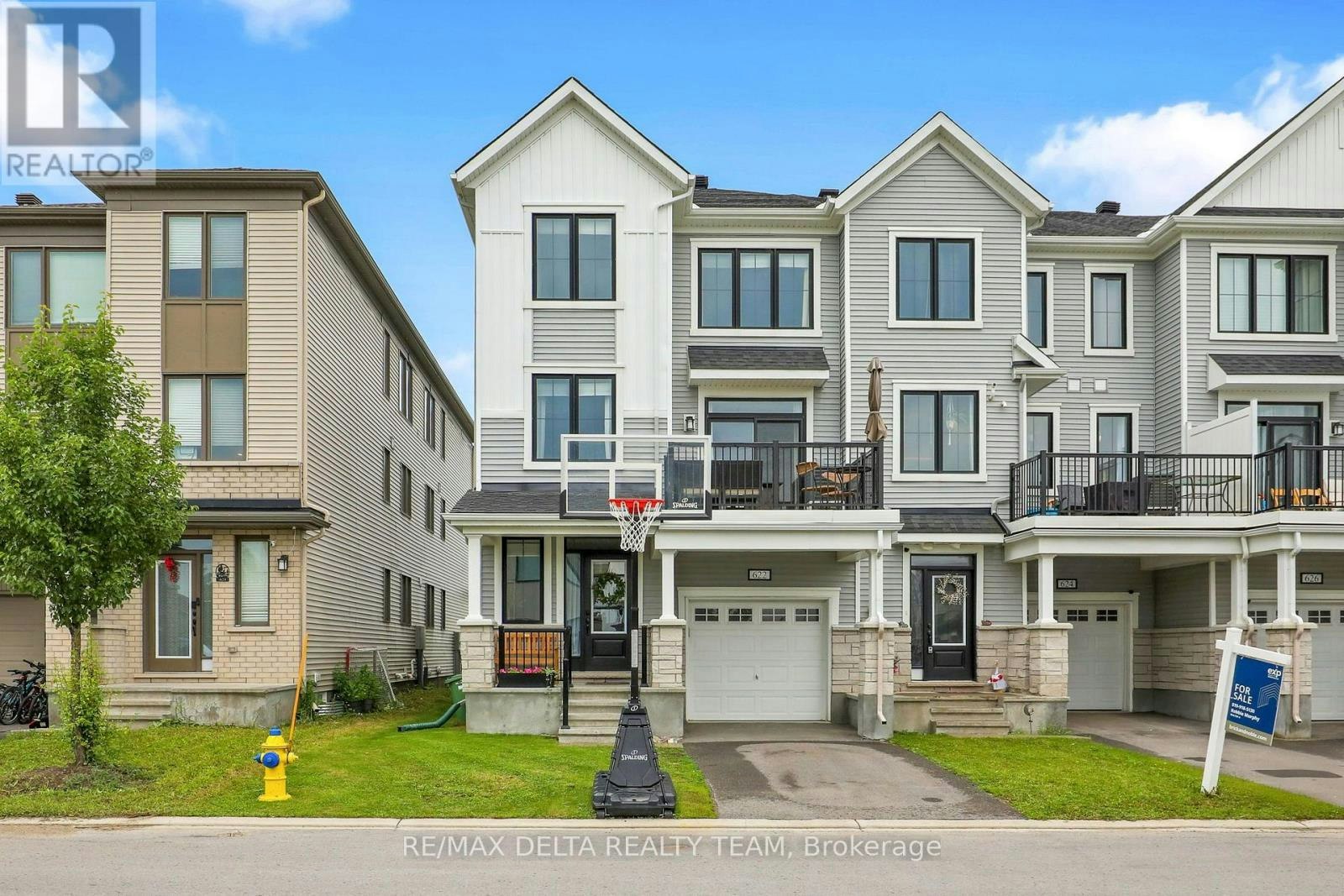 622 Bellatrix Walk, Ottawa, ON, K2J 6N4