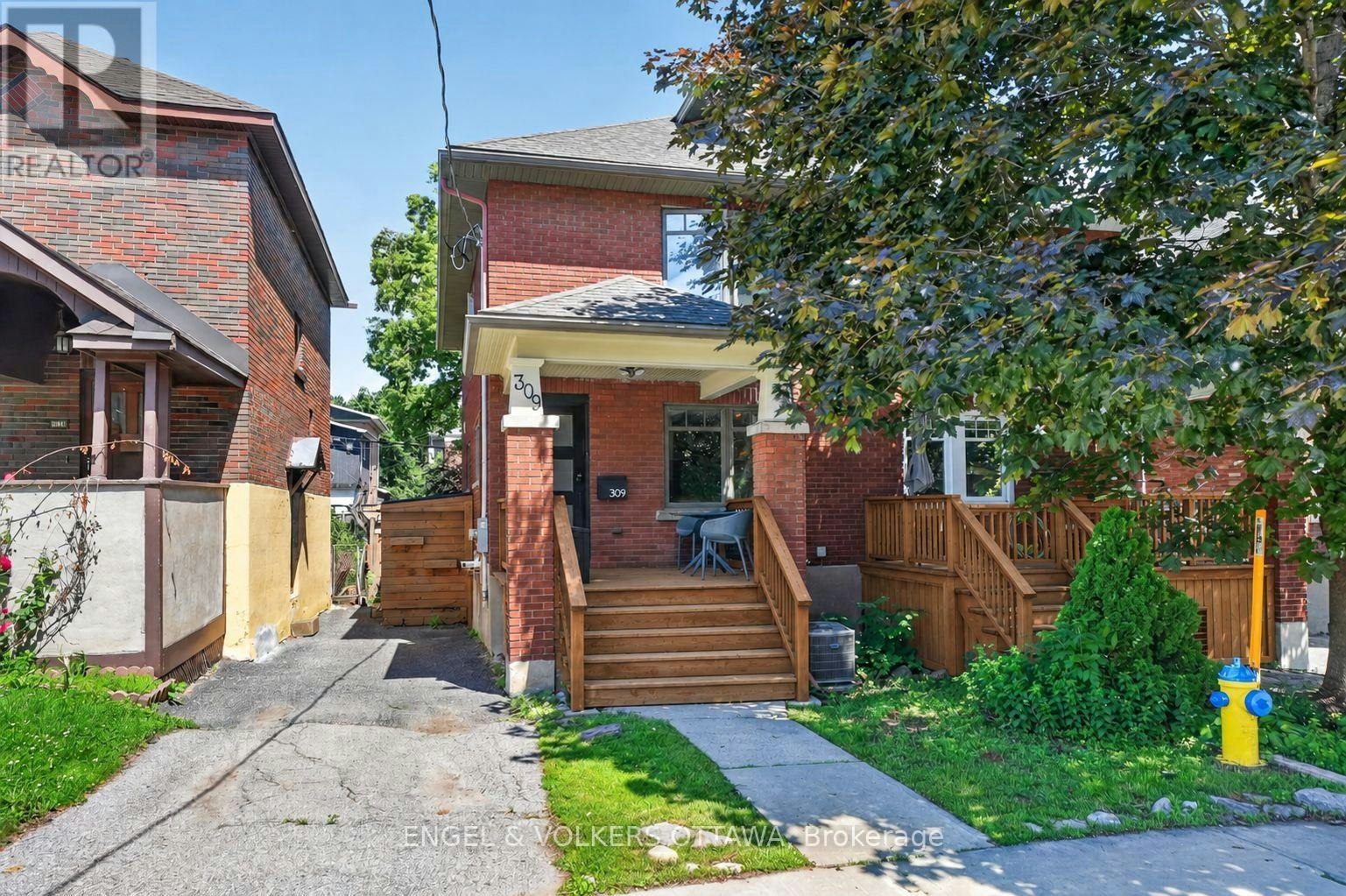 309 Flora Street, Ottawa, ON, K1R 5S1
