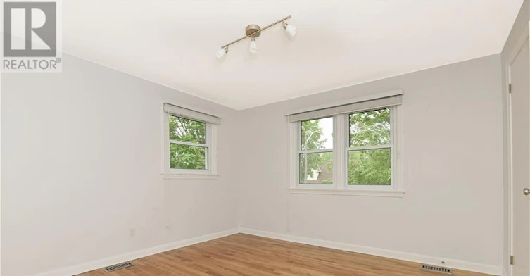 822 Quinlan Road, Ottawa, ON, K1G 1S1 - 17