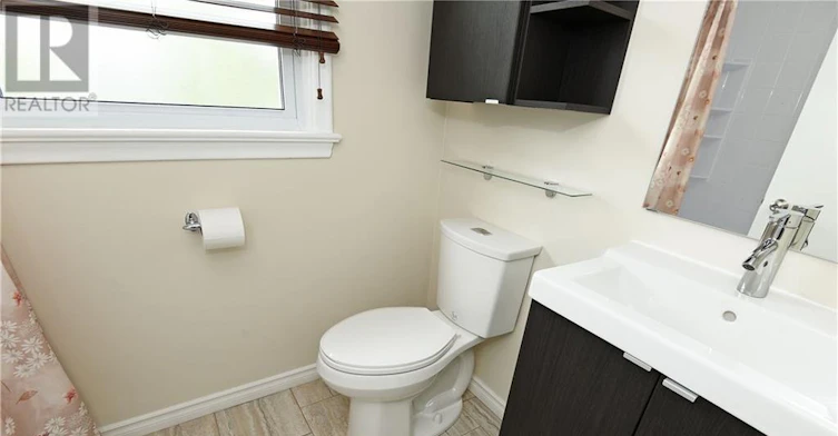 822 Quinlan Road, Ottawa, ON, K1G 1S1 - 18