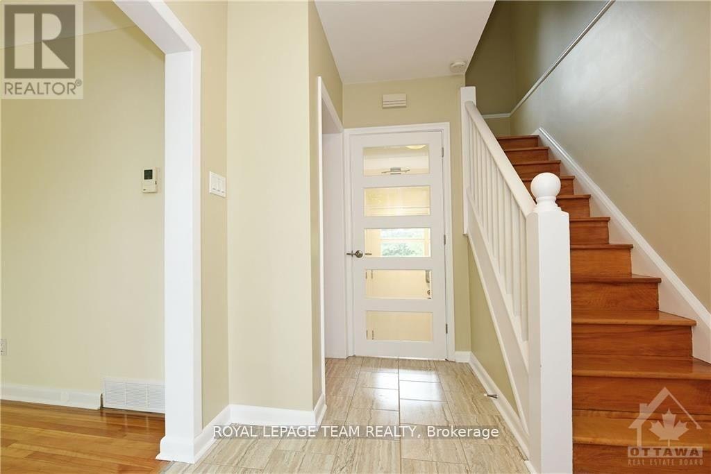 822 Quinlan Road, Ottawa, ON, K1G 1S1 - 4