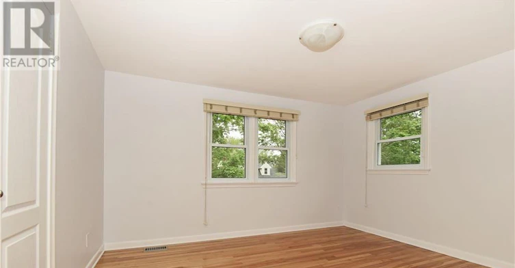822 Quinlan Road, Ottawa, ON, K1G 1S1 - 15