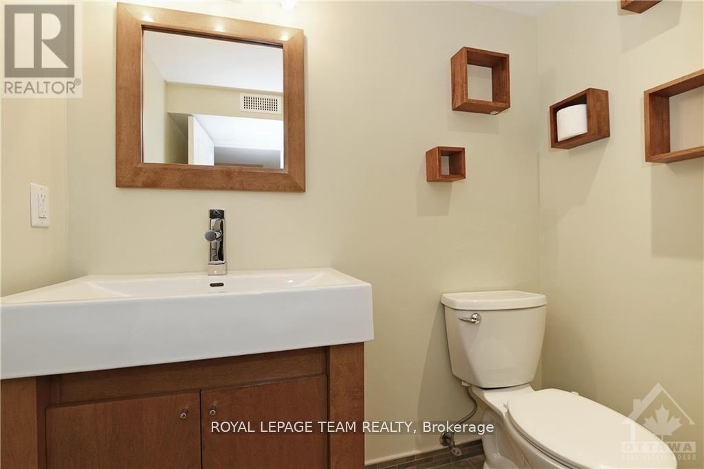 822 Quinlan Road, Ottawa, ON, K1G 1S1 - 22