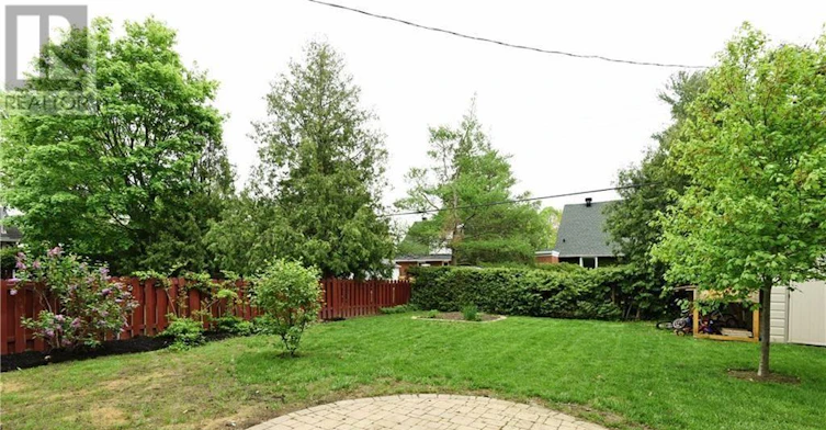 822 Quinlan Road, Ottawa, ON, K1G 1S1 - 23