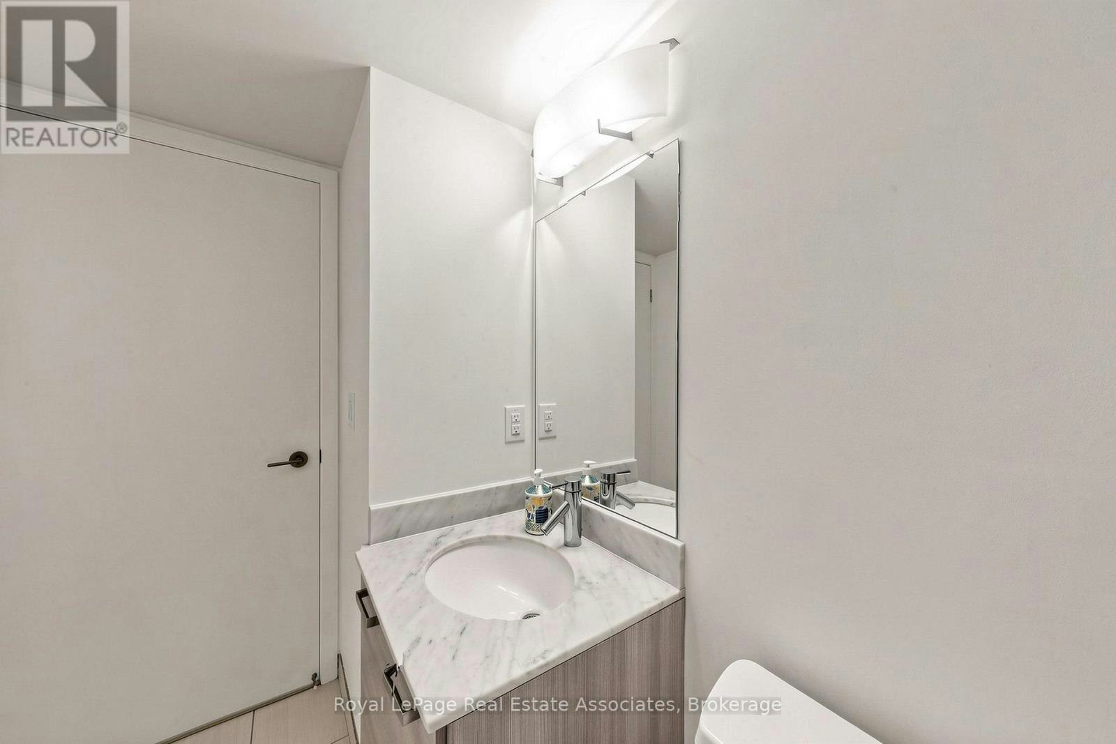 521E-36 Lisgar Street, Toronto, ON, M6J 0C7 - 19