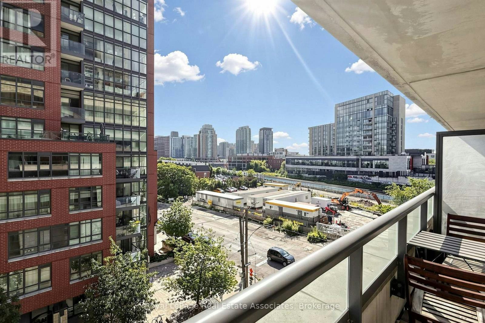 521E-36 Lisgar Street, Toronto, ON, M6J 0C7 - 23