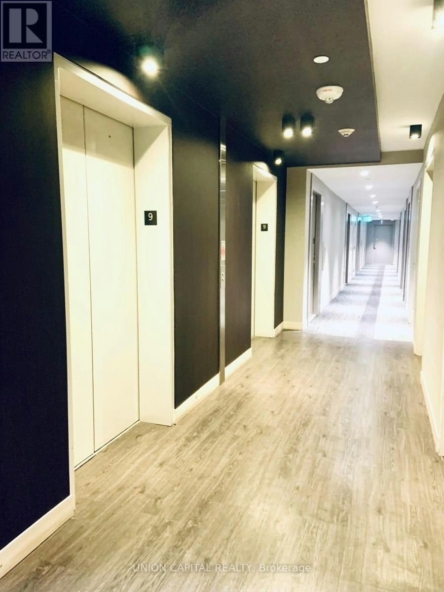 905-19 Western Battery Road, Toronto, ON, M6K 3S4 - 13