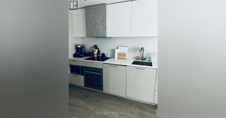 905-19 Western Battery Road, Toronto, ON, M6K 3S4 - 9