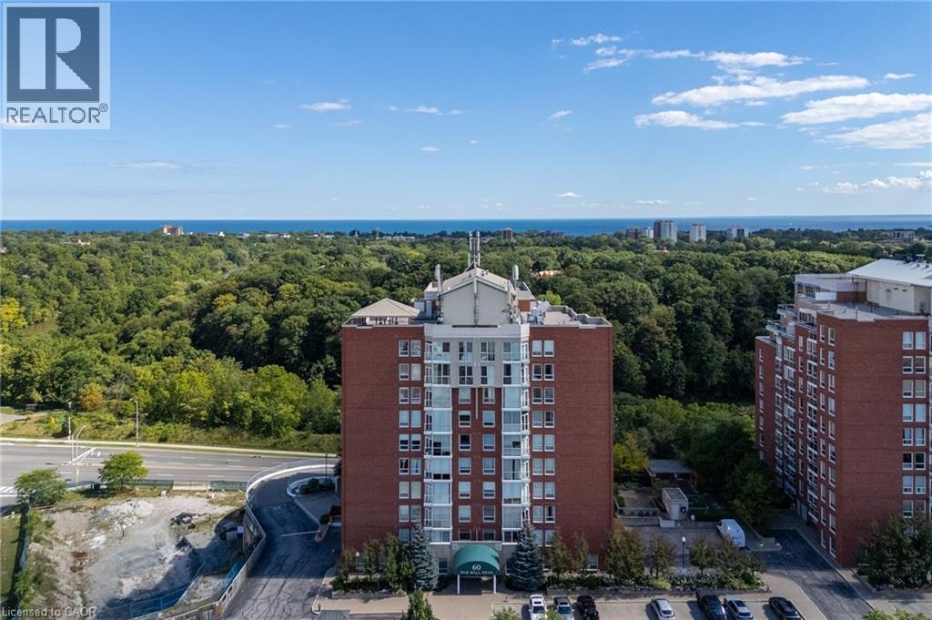 PH1-60 Old Mill Road, Oakville, ON, L6J 7V9