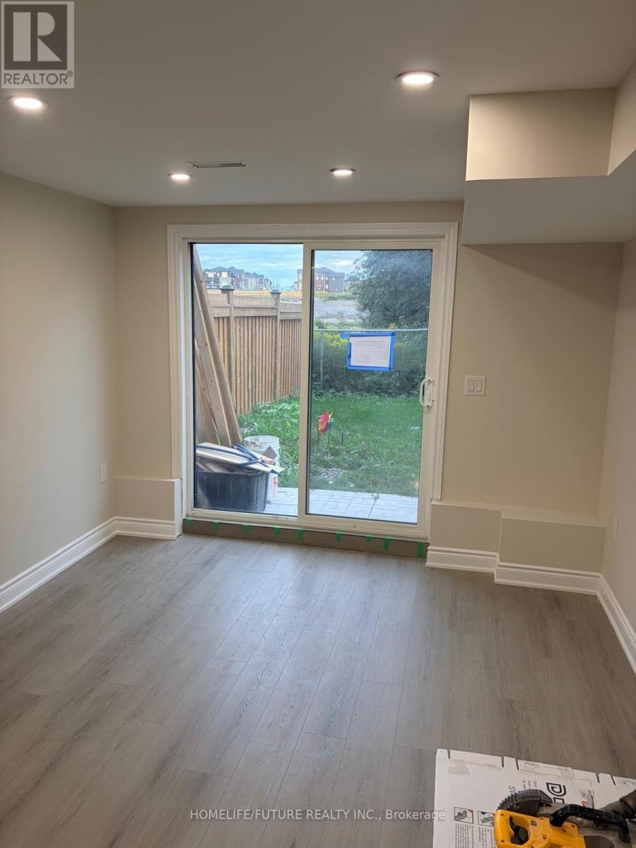 BSMT-1359 Klondike Drive, Oshawa, ON, L1T 0T1 - 2