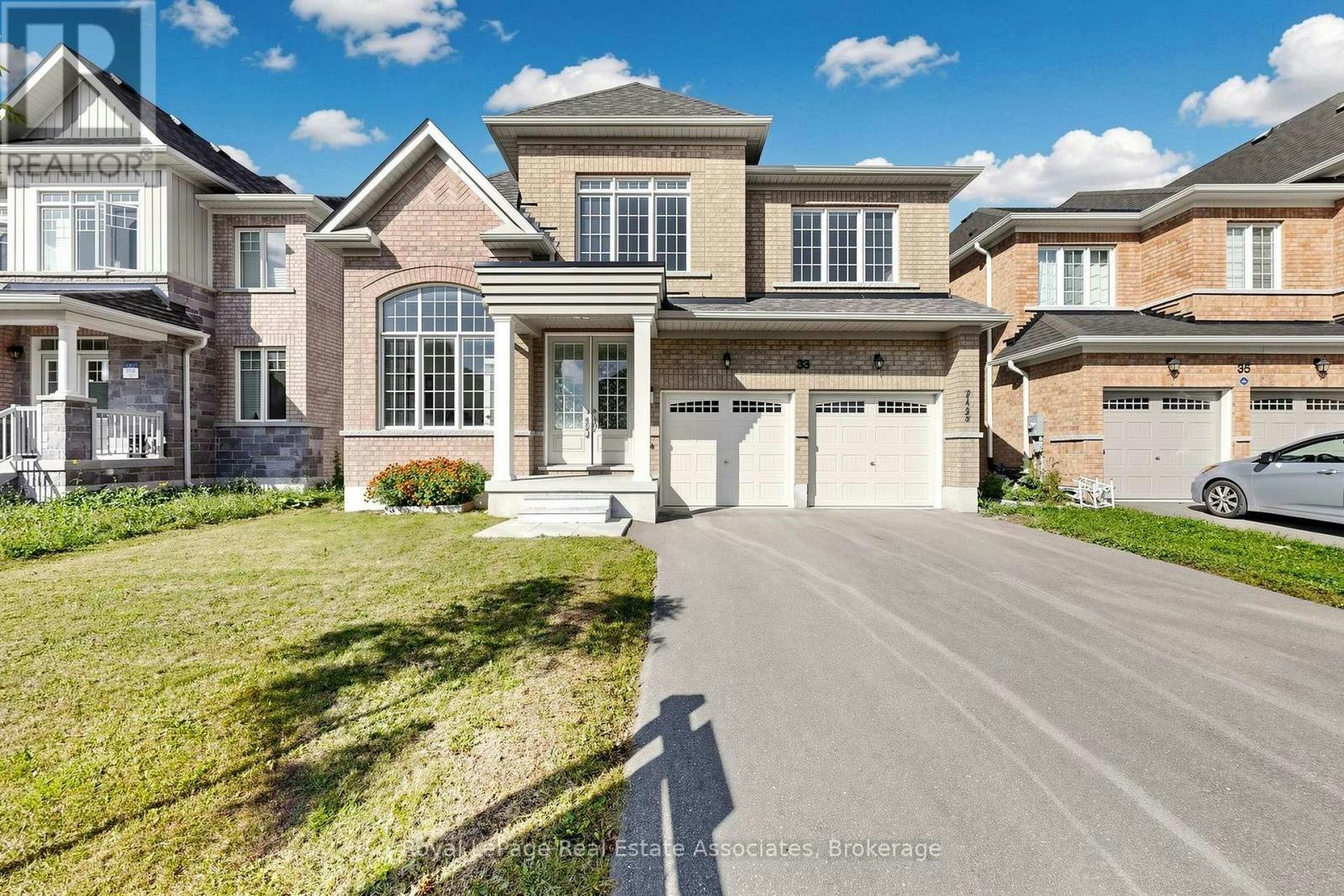 33 Bill Guy Drive, Georgina, ON, L4P 0H9
