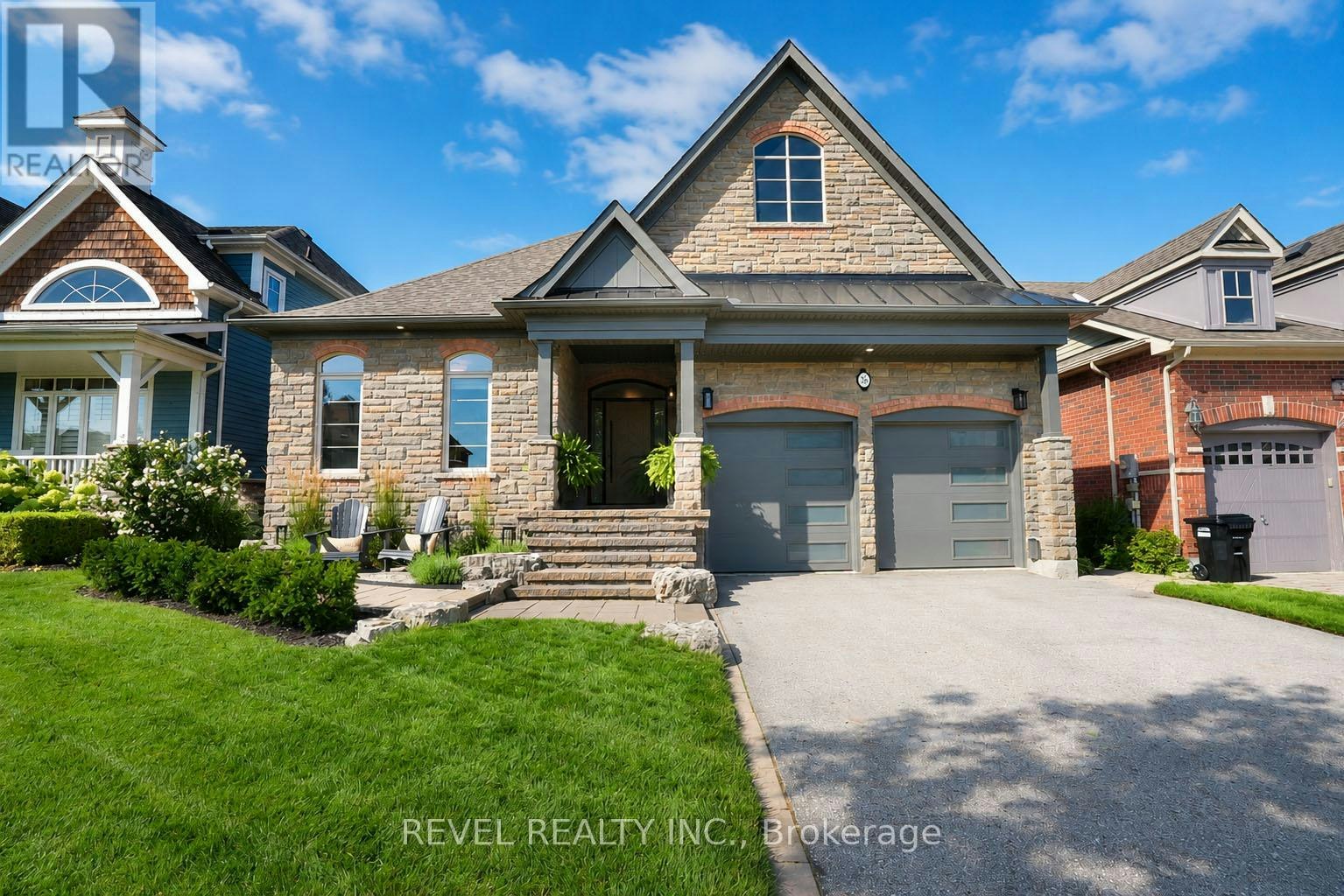 36 Turner Drive, Barrie, ON, L4N 6M5