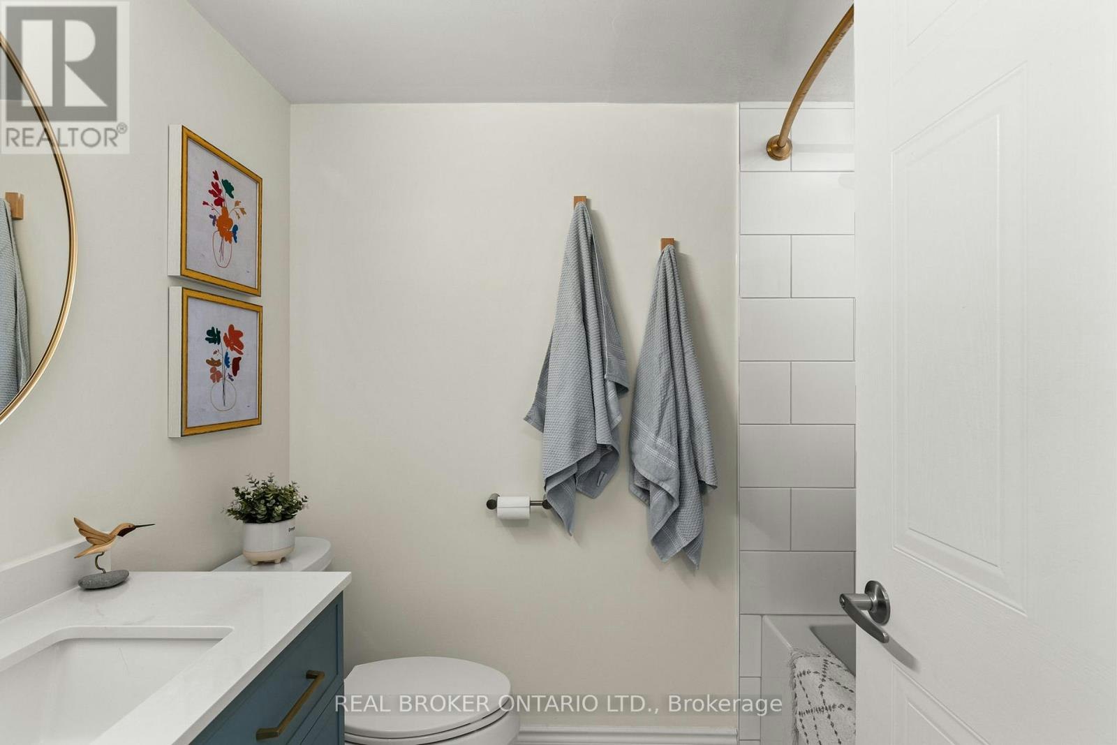 504-140 Dunlop Street E, Barrie, ON, L4M 6H9 - 24