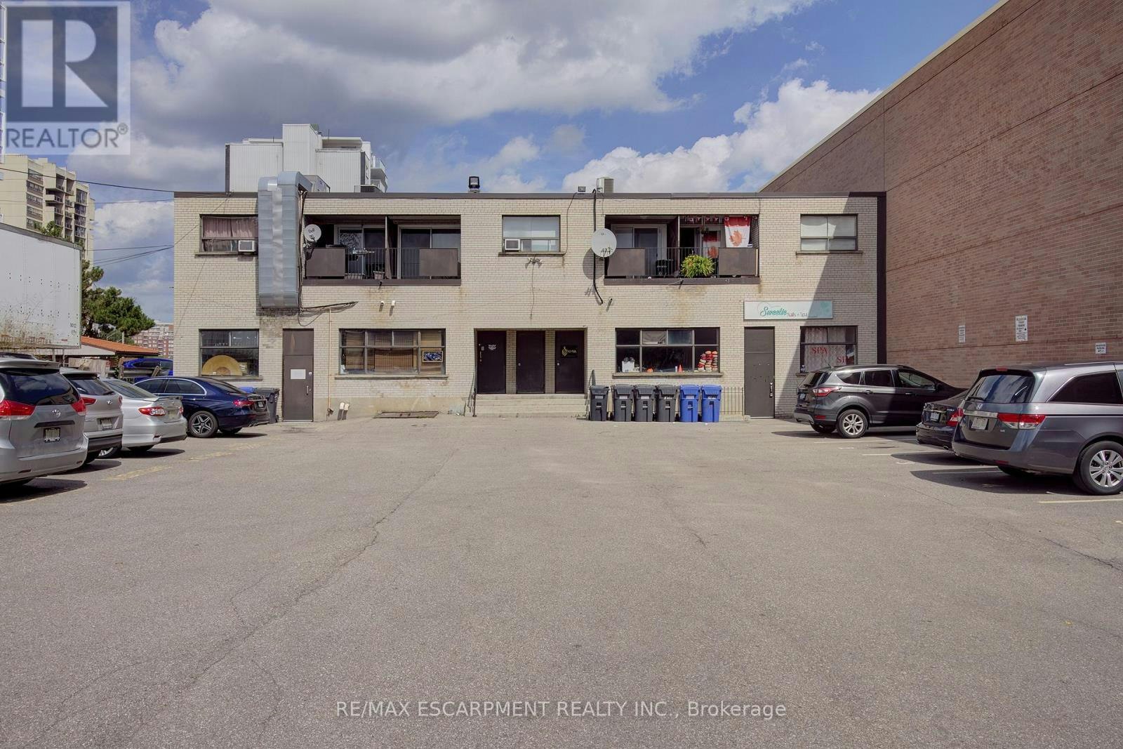 9-492 Kerr Street, Oakville, ON, L6K 3C5 - 2