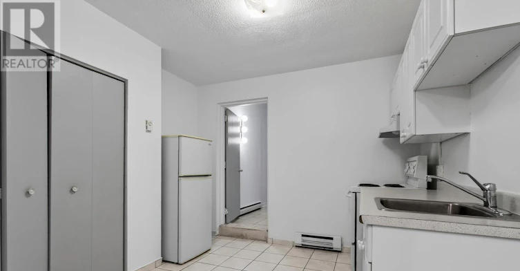 9-492 Kerr Street, Oakville, ON, L6K 3C5 - 9