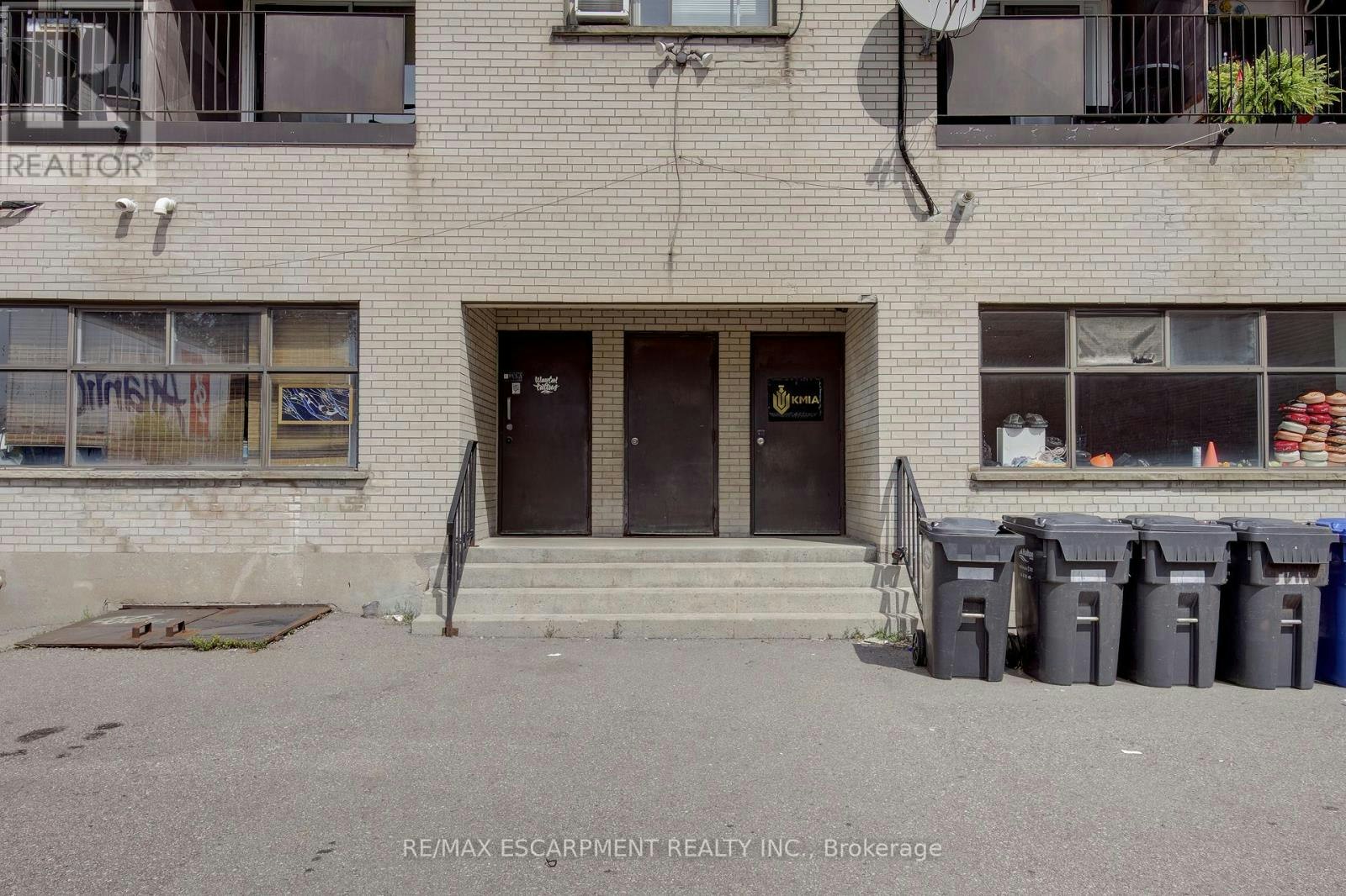 9-492 Kerr Street, Oakville, ON, L6K 3C5 - 3