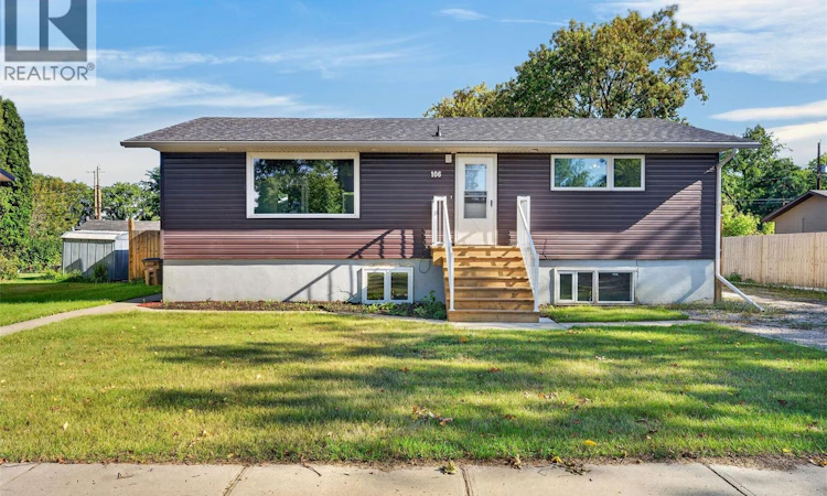 106 Bemister Avenue E