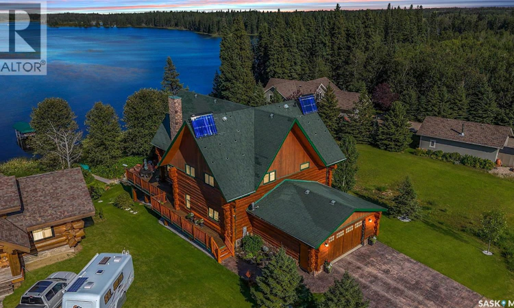 240 Emerald Way