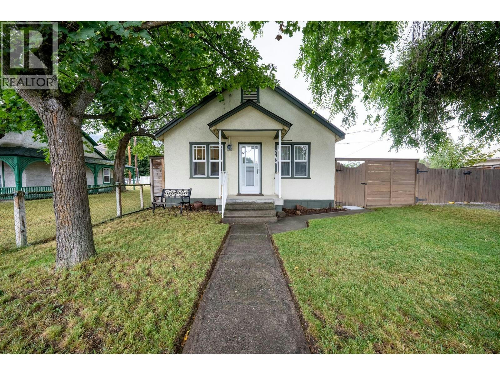 7134 2nd Street, Grand Forks, BC, V0H 1H0