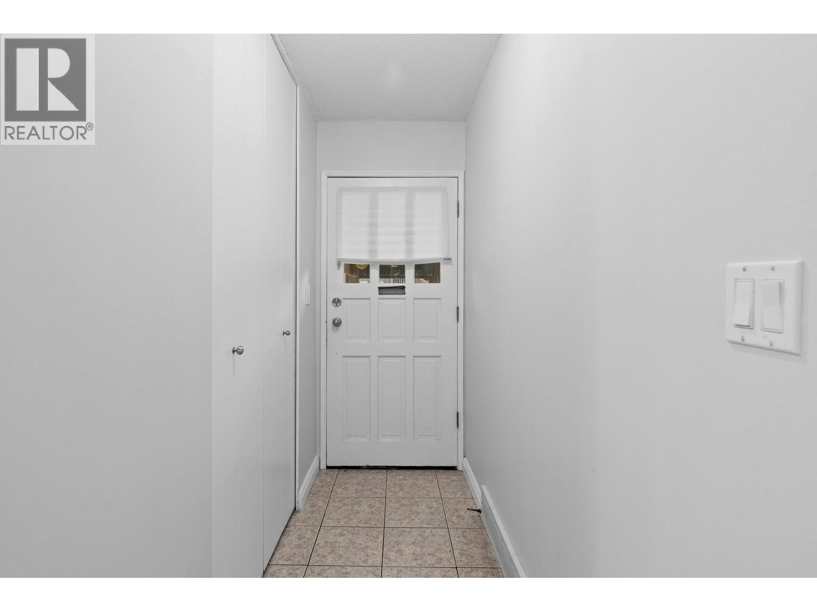103-1660 Ufton Court, Kelowna, BC, V1Y 8G7