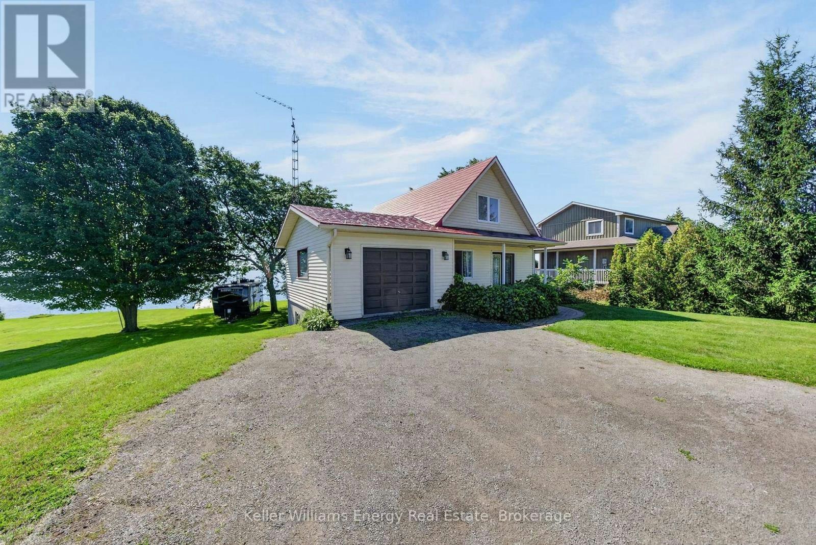 16169 Loyalist Parkway, Prince Edward County, ON, K0K 1G0