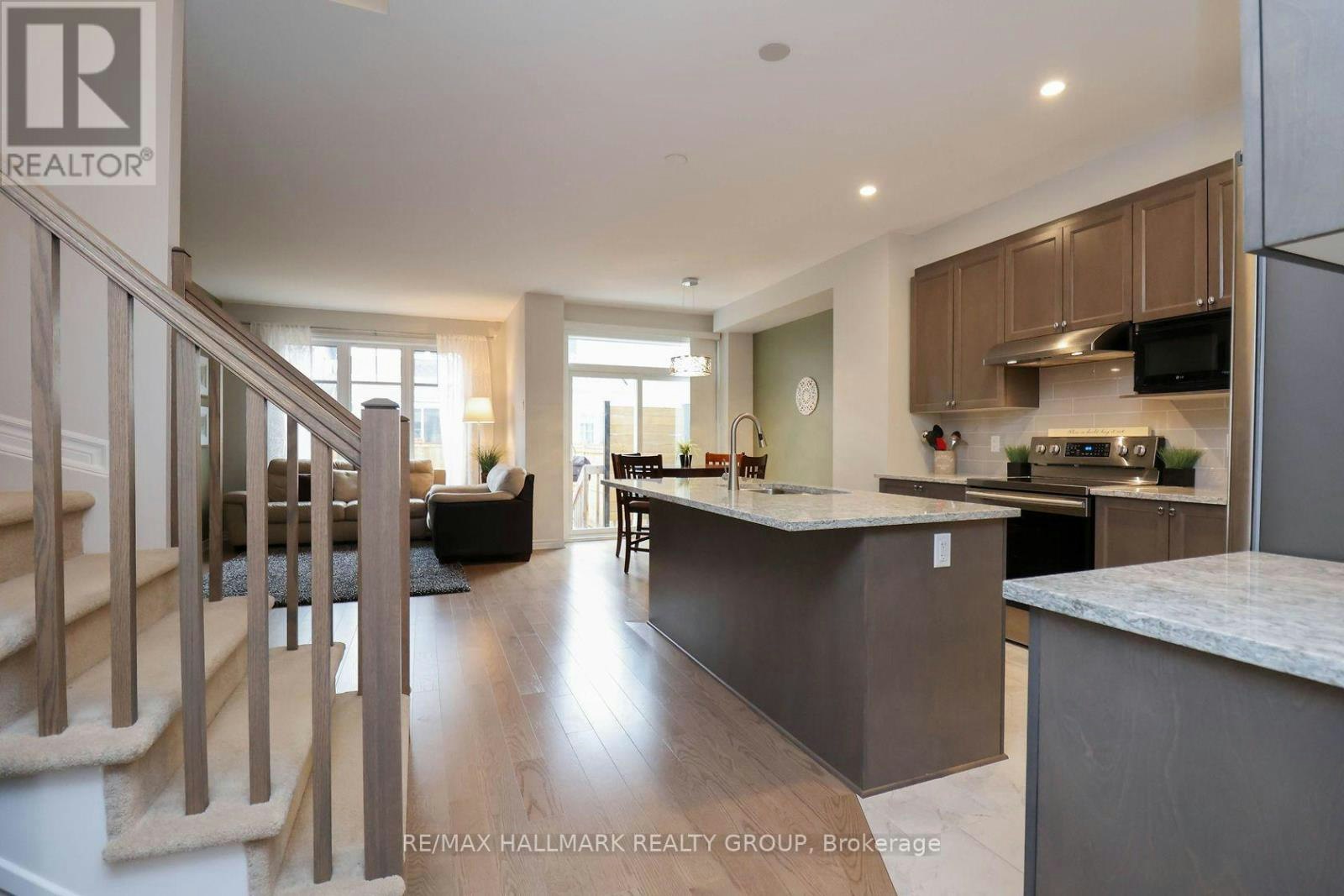 459 Warmstone Drive, Ottawa, ON, K2S 2J7 - 6