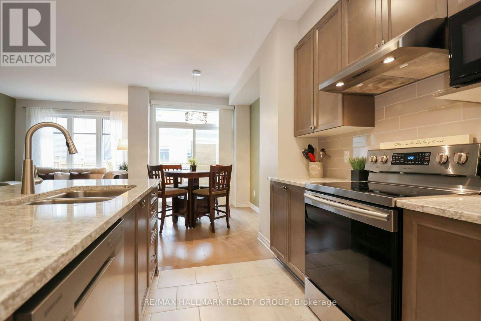 459 Warmstone Drive, Ottawa, ON, K2S 2J7 - 13