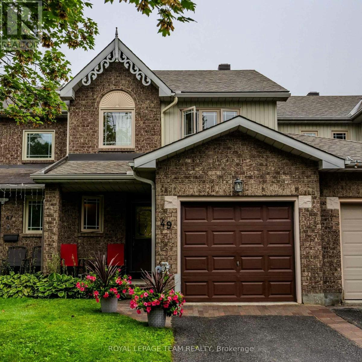 49 Harrington Court, Ottawa, ON, K2K 2S6