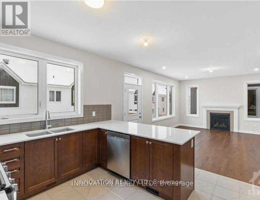 741 Eminence Street, Manotick, ON, K2J 6X6 - 6