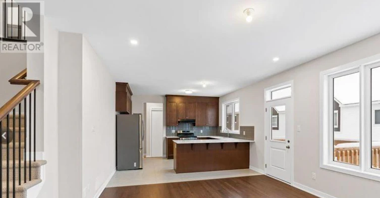 741 Eminence Street, Manotick, ON, K2J 6X6 - 4