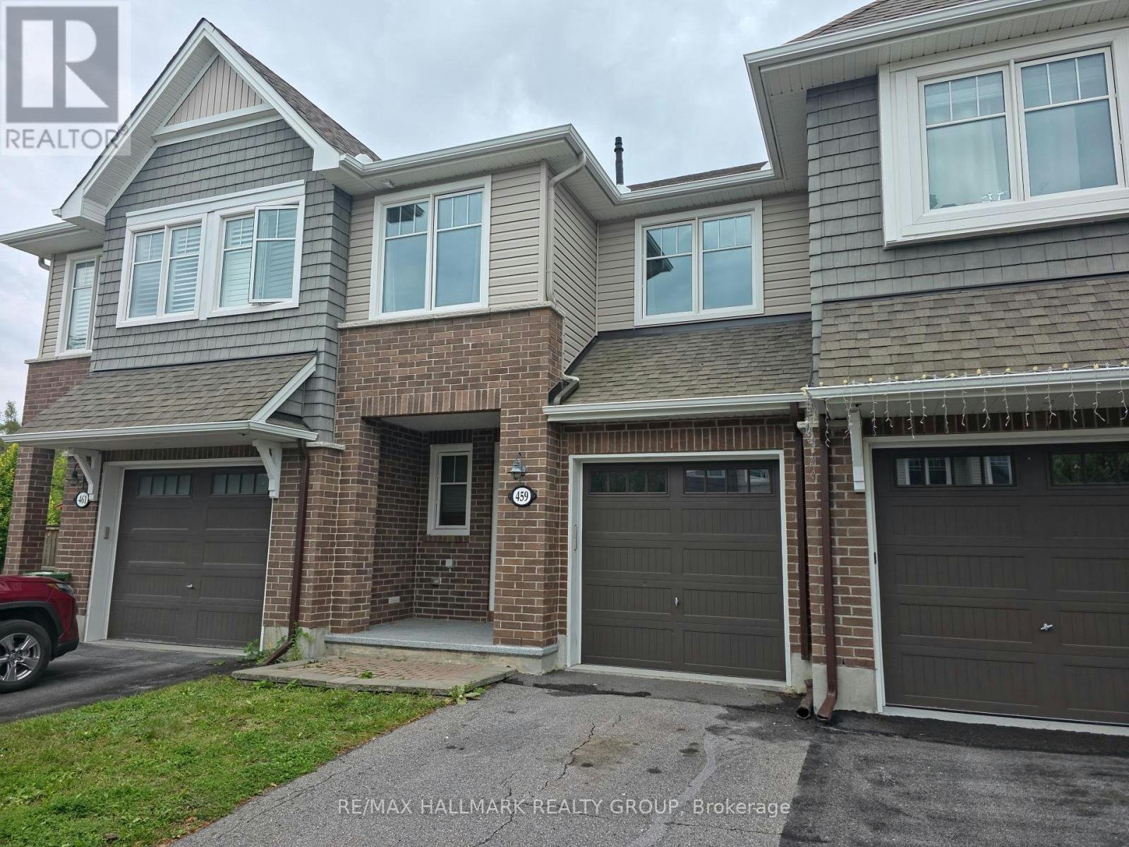 459 Warmstone Drive, Ottawa, ON, K2S 2J7