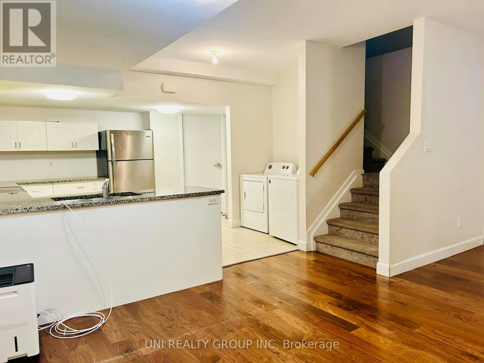 B-492 Moodie Drive, Ottawa, ON, K2H 8A7 - 5
