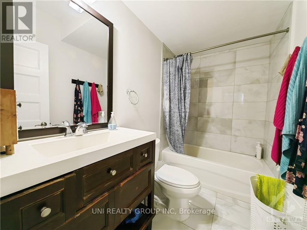 B-492 Moodie Drive, Ottawa, ON, K2H 8A7 - 17