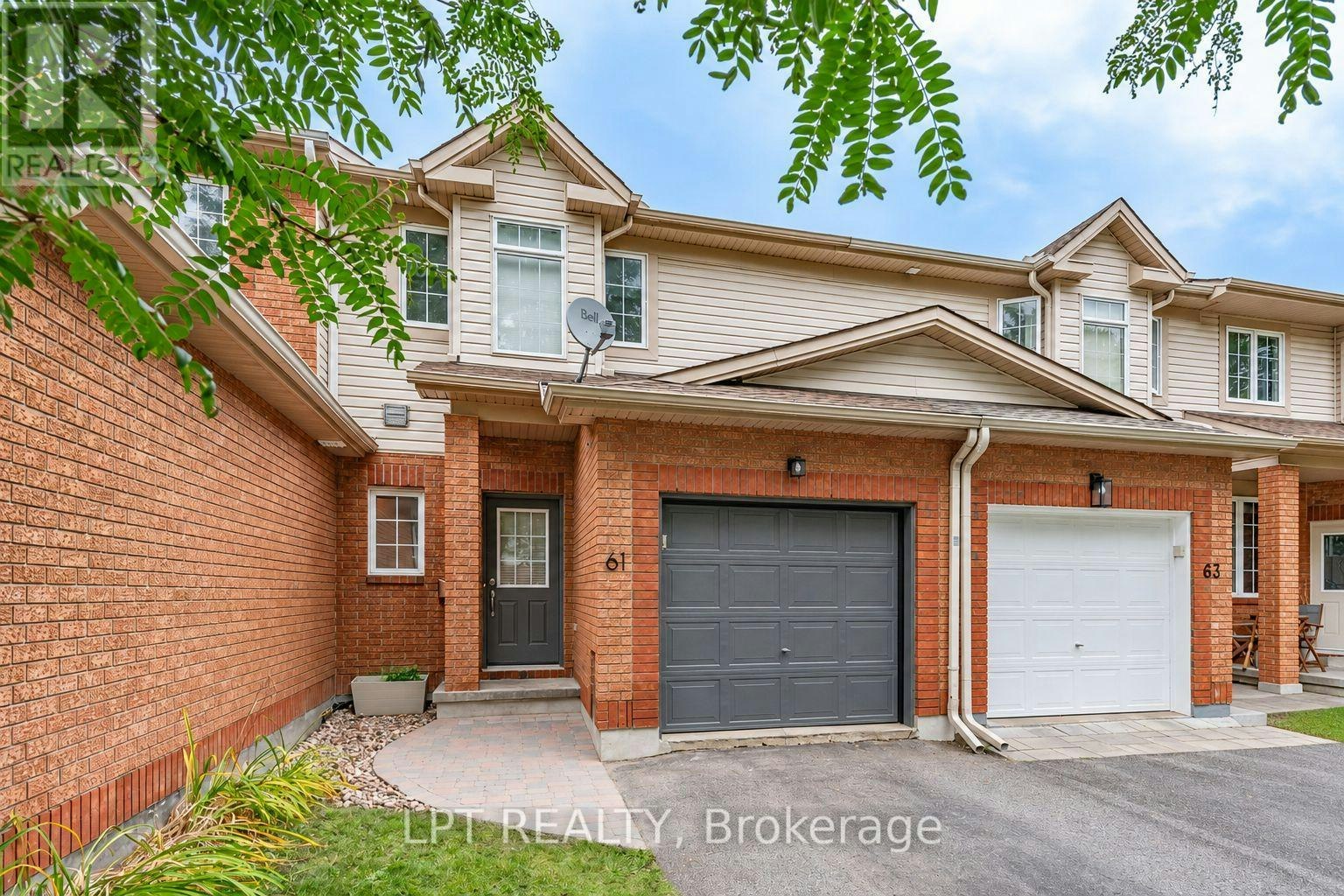 61 Tobermory Crescent, Ottawa, ON, K2K 3M4