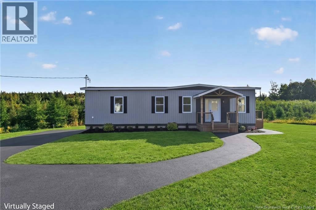 17 Noah Court, Shediac Cape, NB, E4P 0Y6