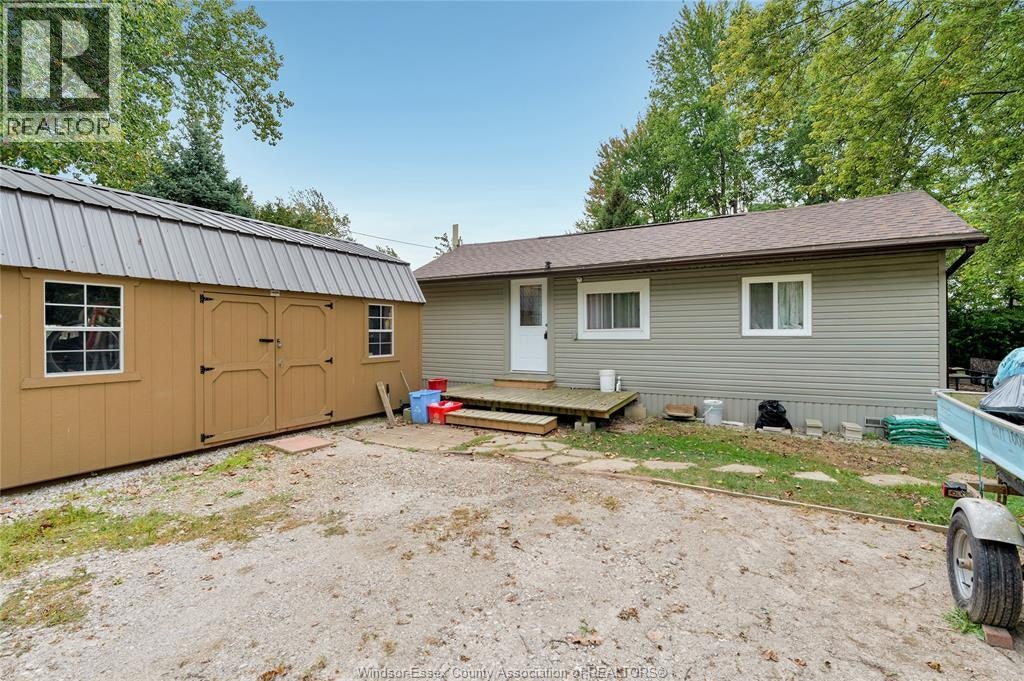 41 Klies Beach, Essex, ON, N0R 1G0
