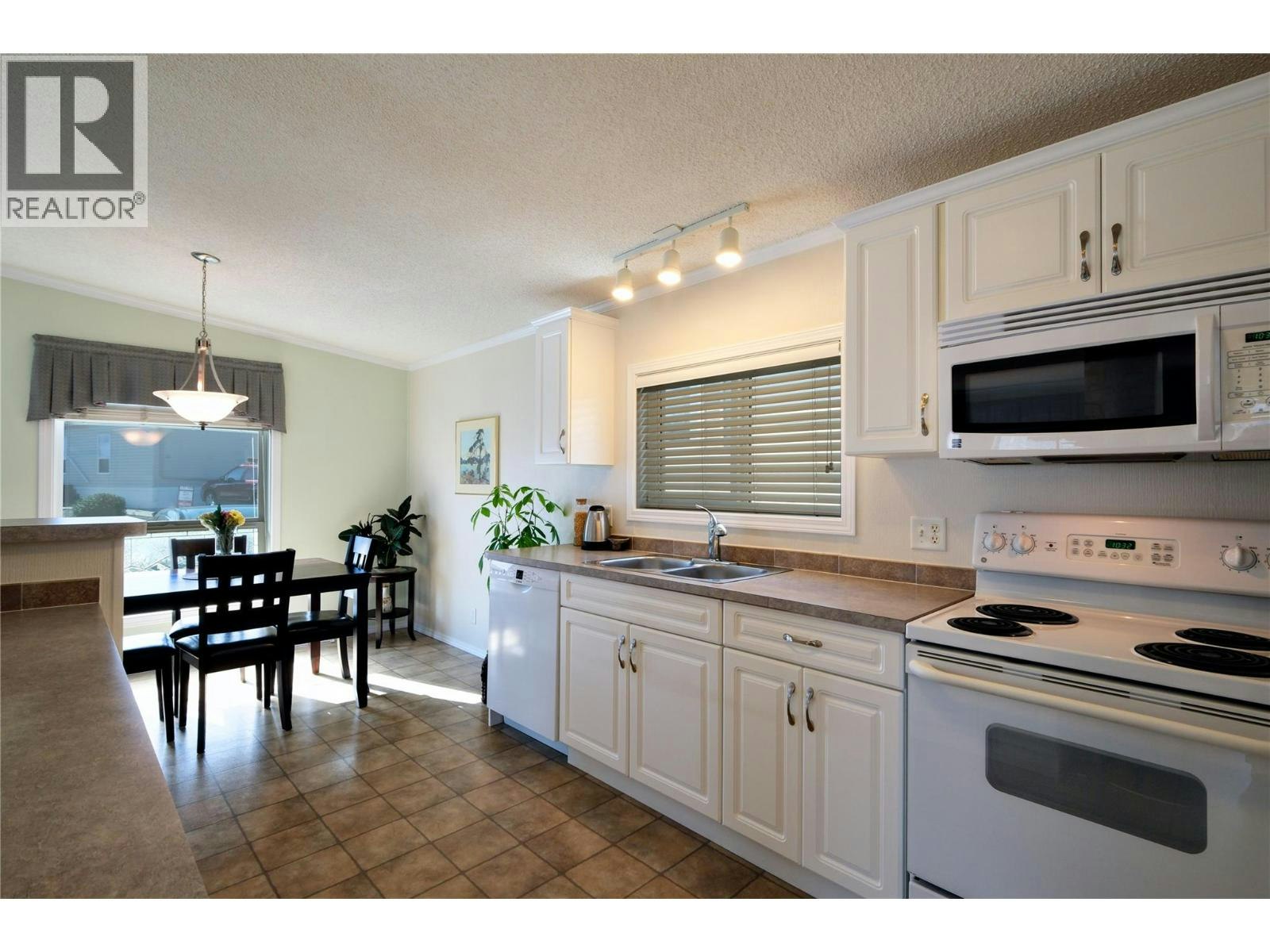 33-9410 115th Street, Osoyoos, BC, V0H 1V5 - 4