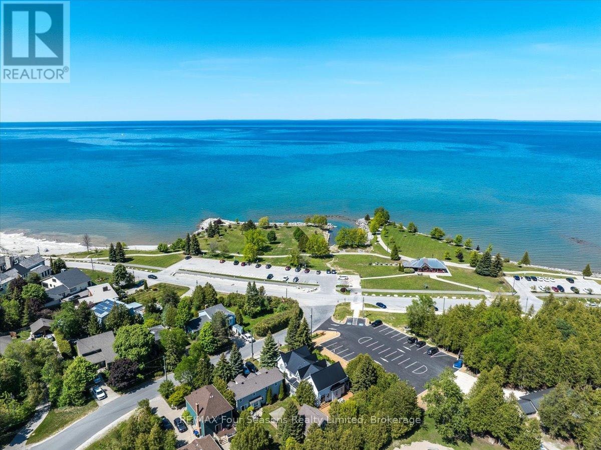 98 Huron Street, Collingwood, ON, L9Y 4Y3