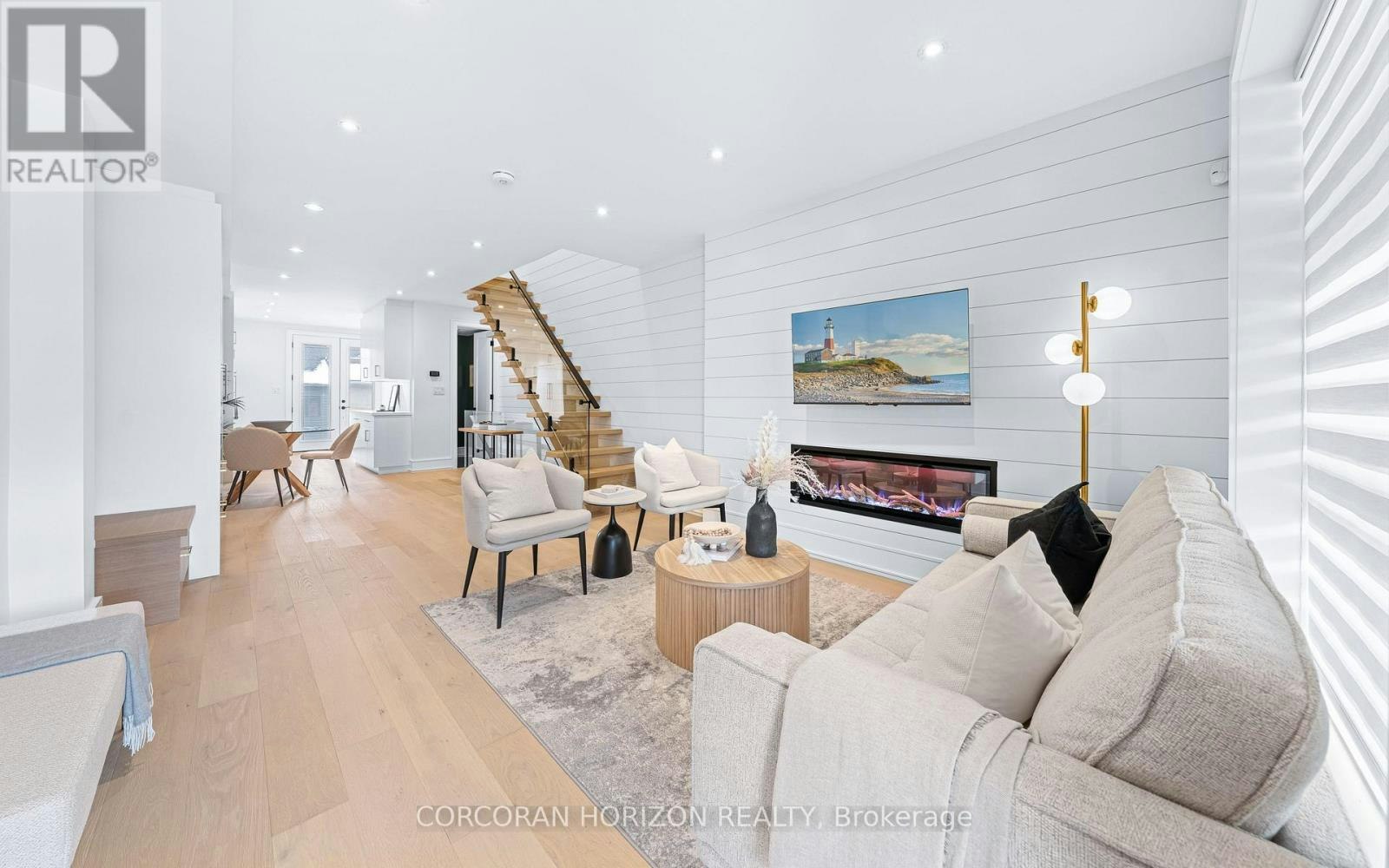 225 Christie Street