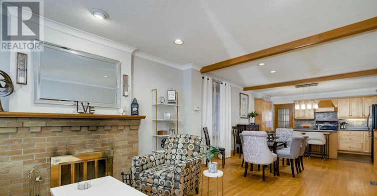 88 Glenmore Road, Toronto, ON, M4L 3M3 - 7