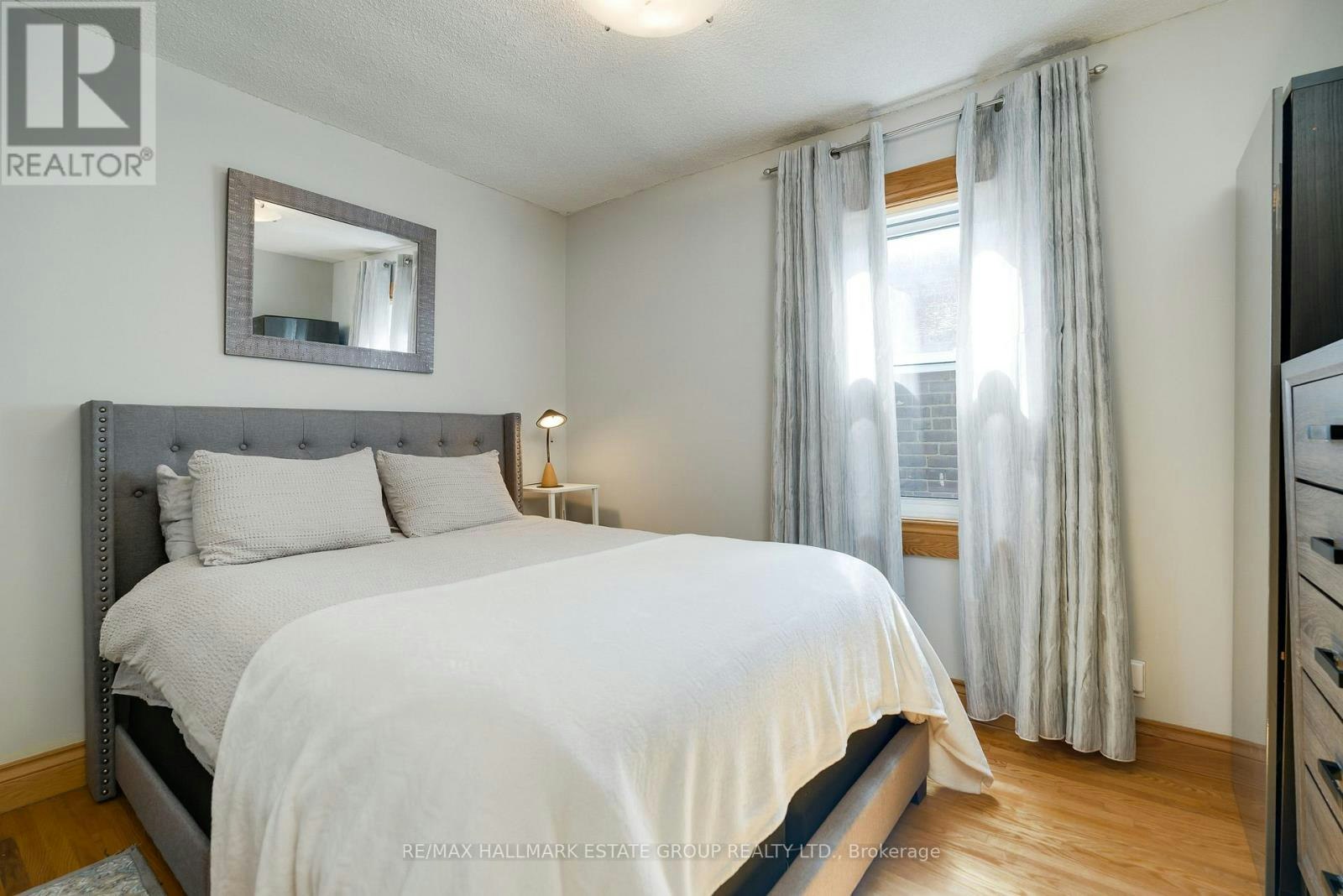 88 Glenmore Road, Toronto, ON, M4L 3M3 - 21